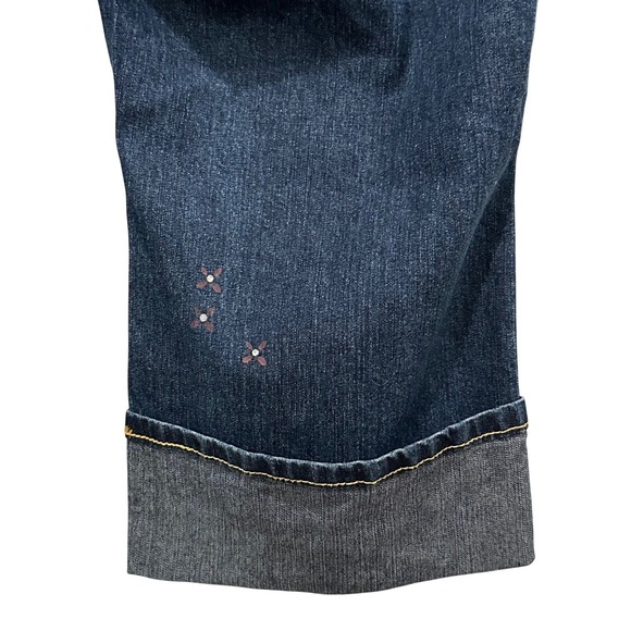 Levi's 528 Women's Curvy Boot Cut Capri Jeans Embellished Floral Stretch Size 19 - Picture 9 of 12